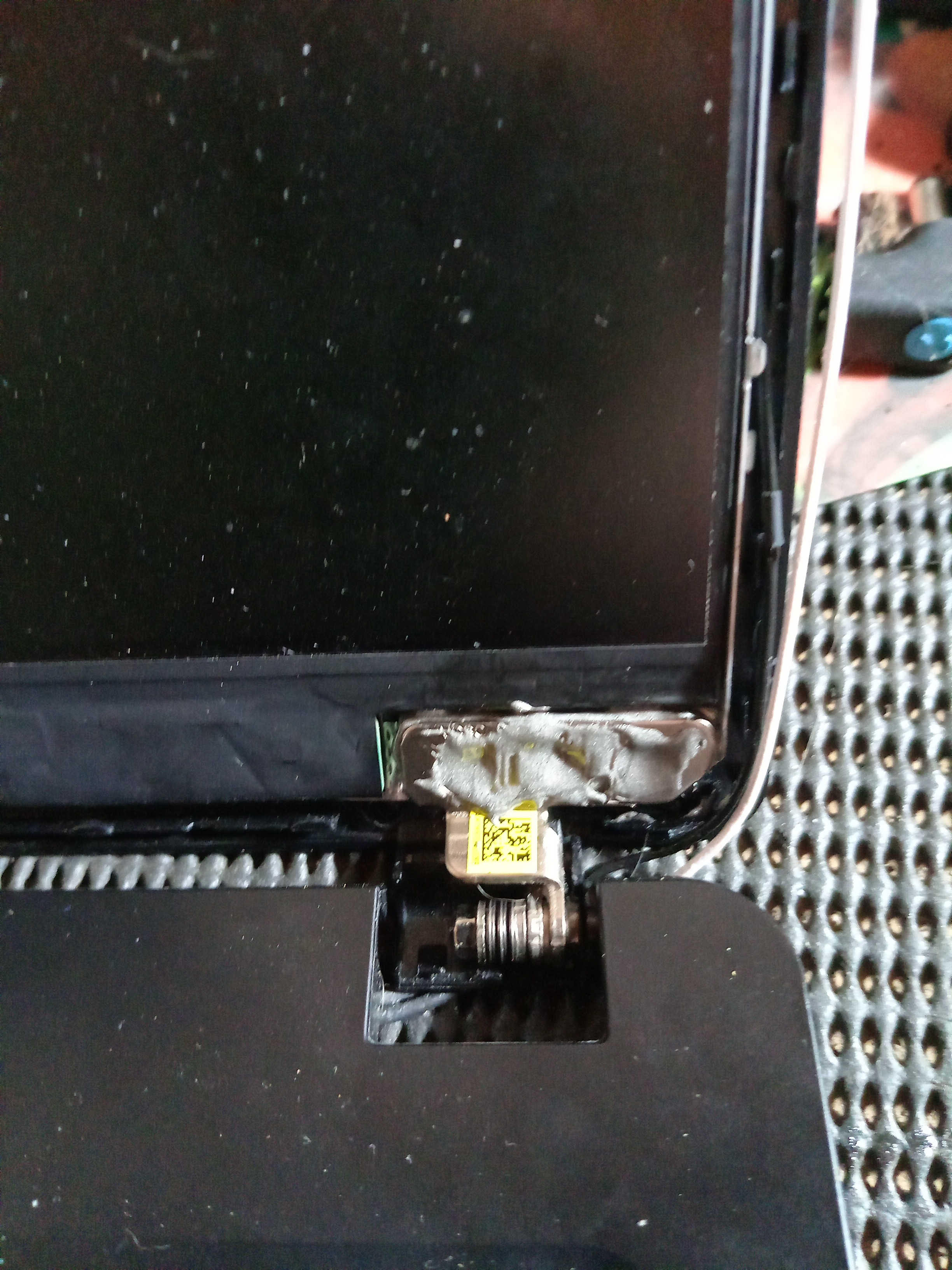 After epoxy repair, on an Acer Aspire Laptop